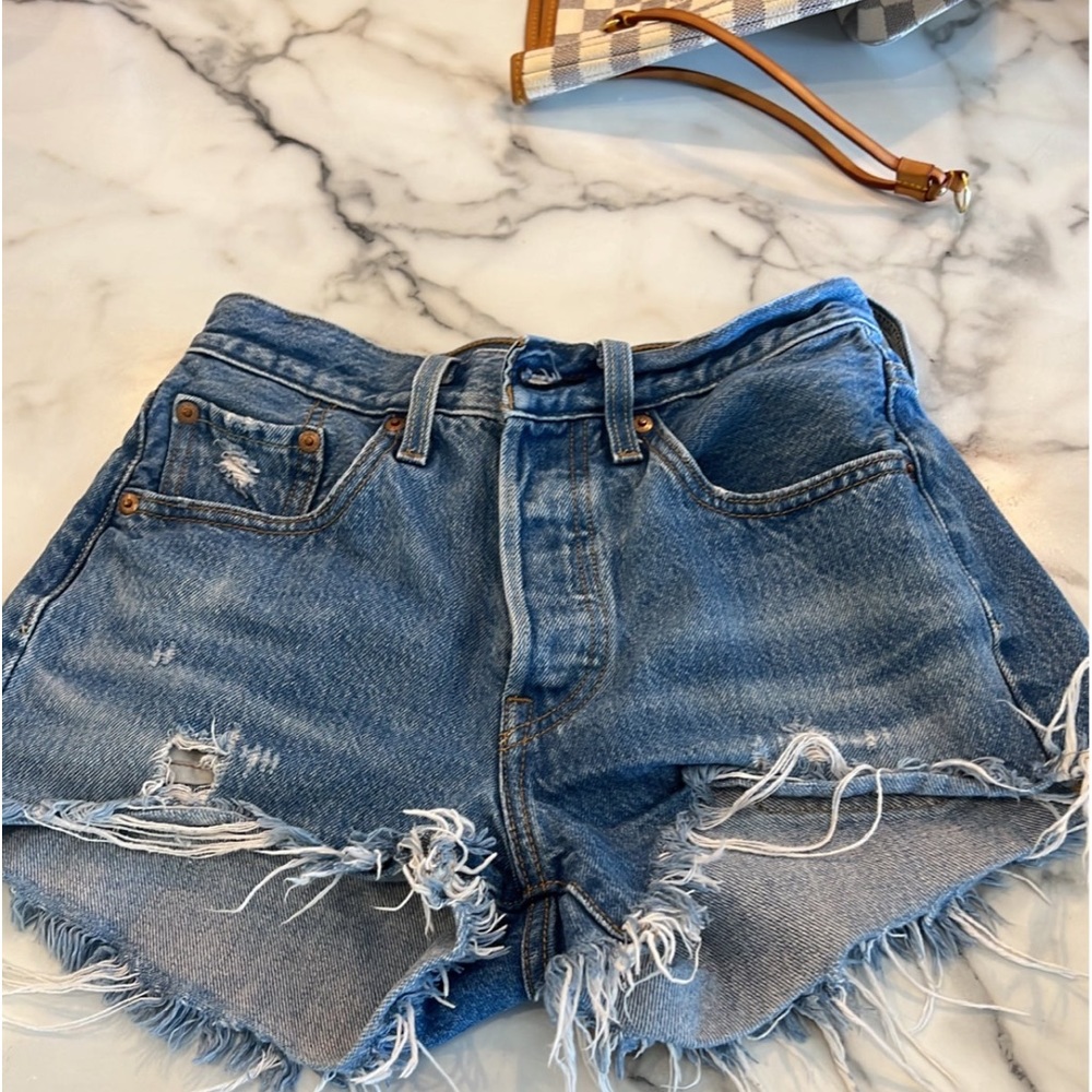 Levi jean shorts